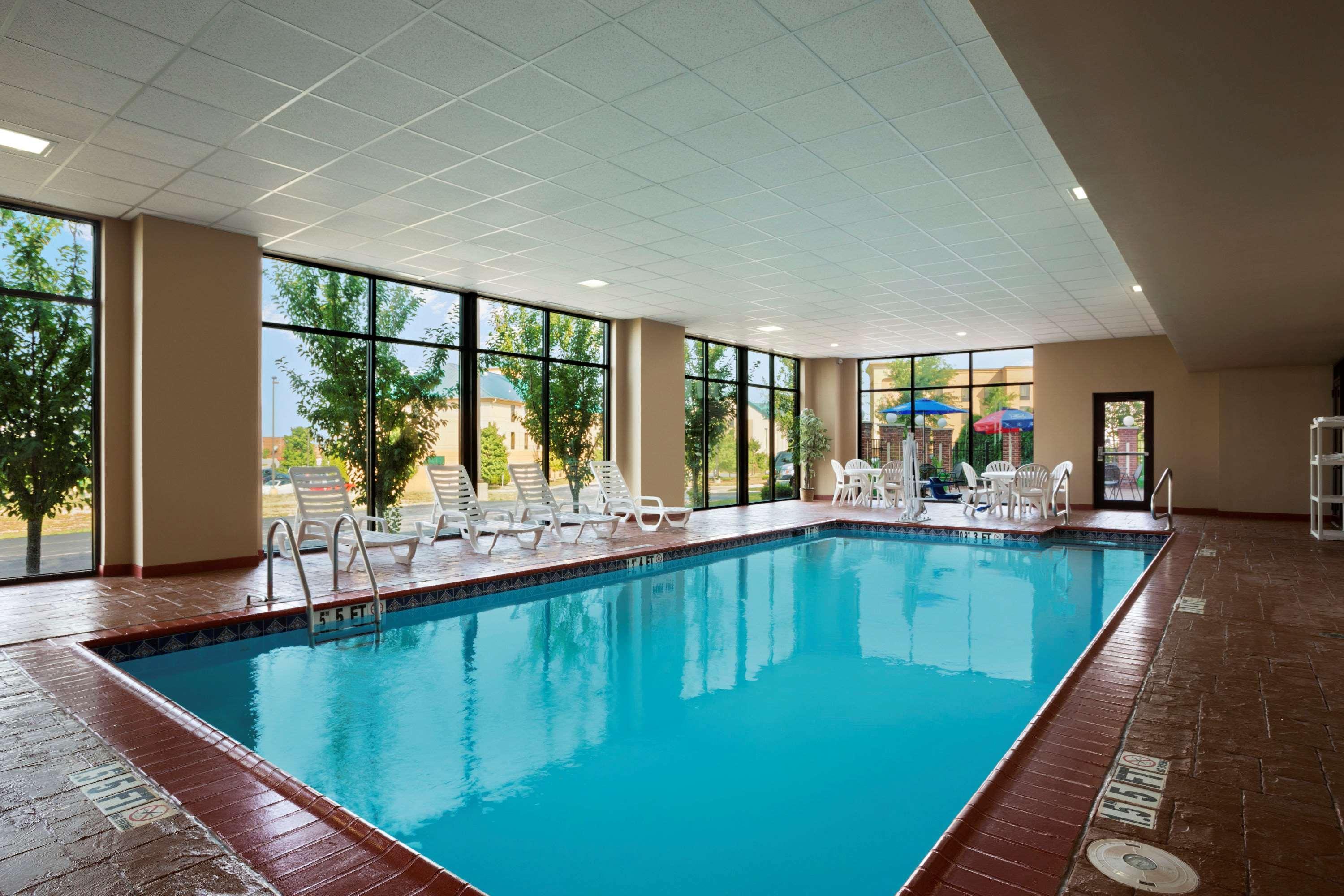 Wingate By Wyndham Louisville East Dış mekan fotoğraf