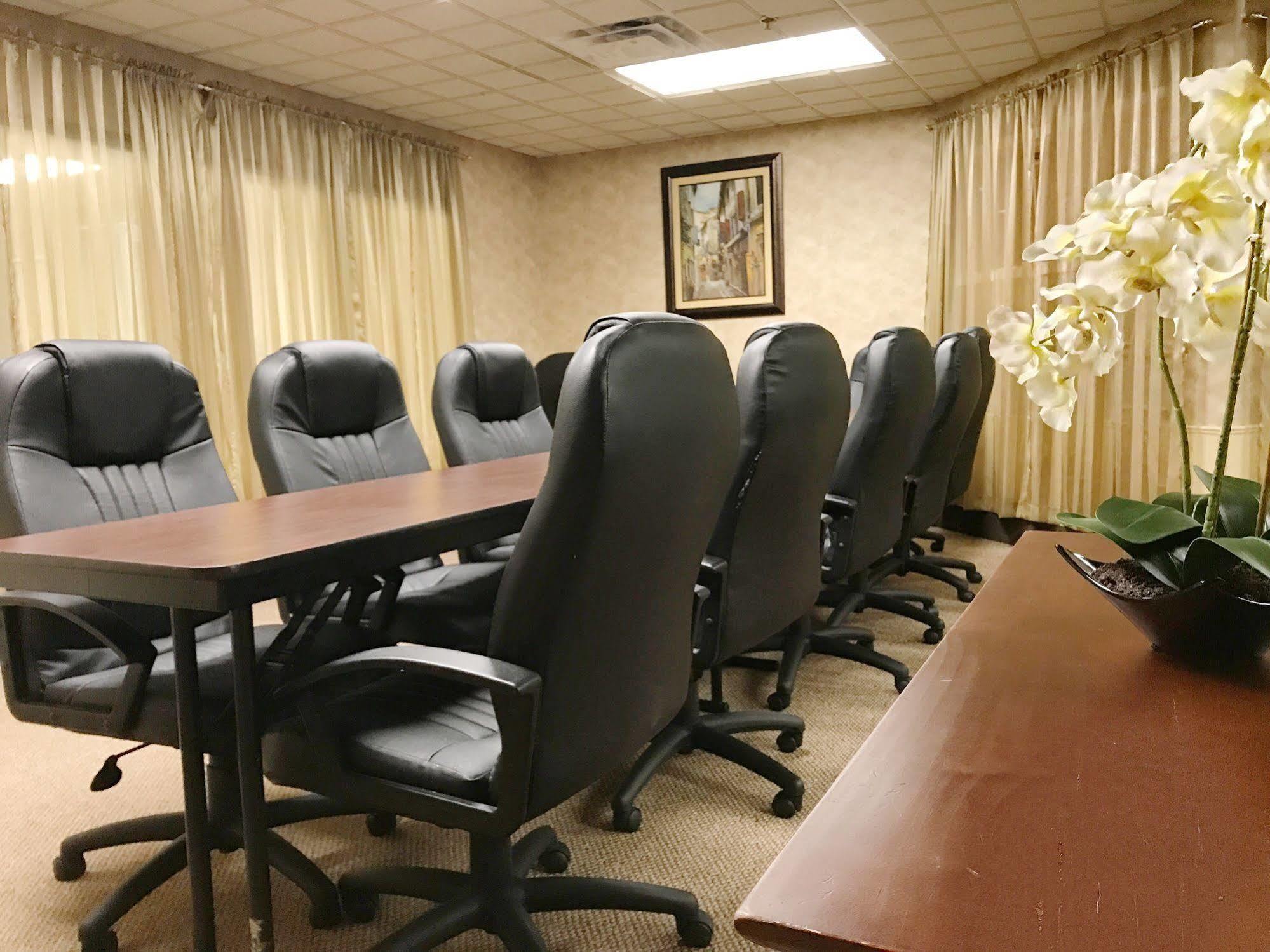 Wingate By Wyndham Louisville East Dış mekan fotoğraf